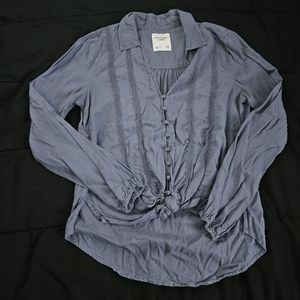 2 Hollister/ A&F tops